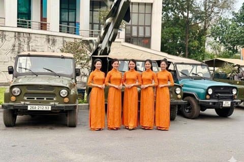 Hanoi Jeep Foodie Tours Mené par des Femmes