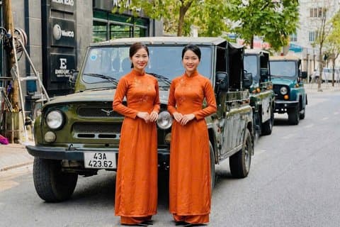 Hanoi Jeep mad tur ledet af kvinder
