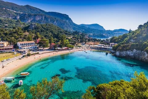 Private Shore Tour: Zorbas Beach, Venizelos Graves & Chania Town