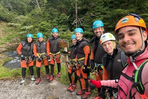Canyoning Além Inferior – (Nivel 1) – Isla de Flores