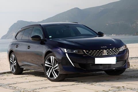 Aankomst Privé Transfer Kefalonia EFL luchthaven naar Argostoli per zakenauto
