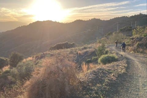 E-Bike Tour Malaga – Aventure hors route en E-Fat Bike dans les Montes