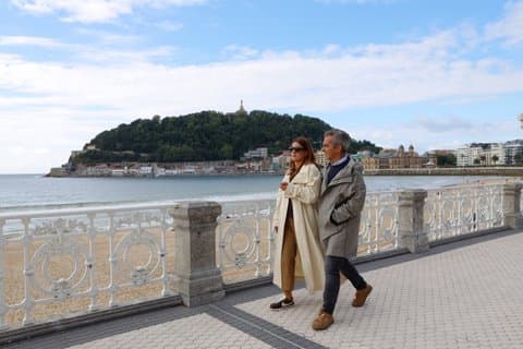 Sessione fotografica privata con Sara a San Sebastian