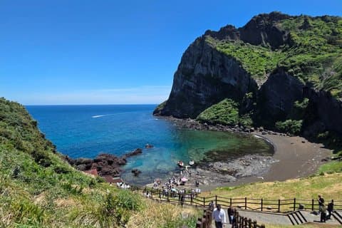 Jeju East UNESCO Tour & Haenyeo Show