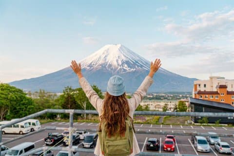 Noboribetsu, Lake Toya and Niseko Day Tour from Sapporo