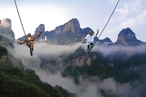 Day Tour for Tianmen Mountian and The Longgest Glass Bridge in the world