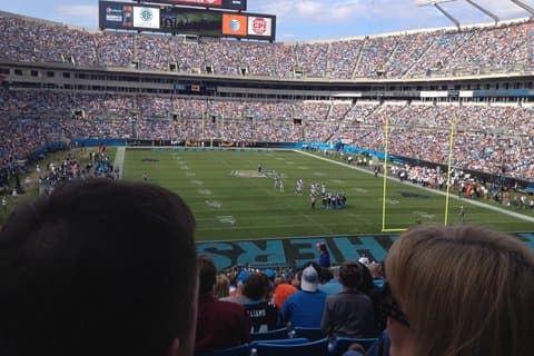 Partita di calcio dei Carolina Panthers al Bank of America Stadium
