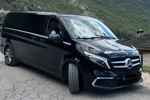 Private Chauffeur:Airoport, hotels, ports&Vice Versa in ATHENS