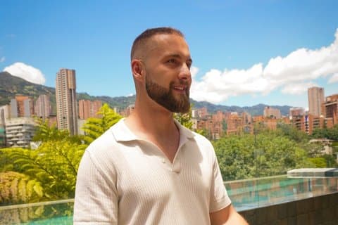 Servizio fotografico professionale per uomini a Medellin
