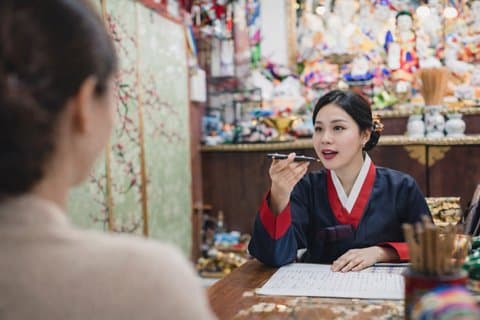 Seoul: Privat Koreansk Mystikkopplevelse og Destiny Reading