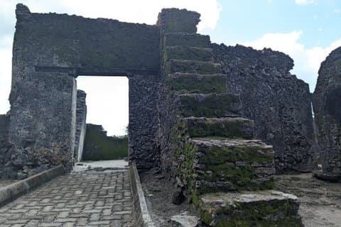 Bagamoyo Full-Day Tour: Historic Slave Market & Kaole Ruins