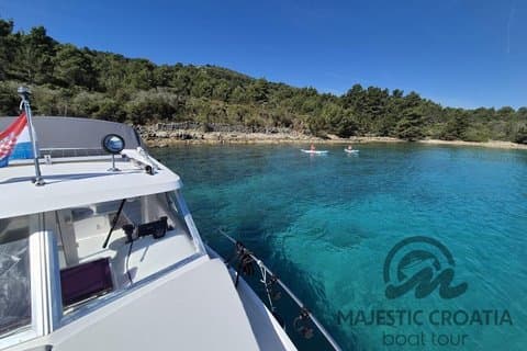 Zadar : 3-Inseln Bootstour mit Schnorcheln Eqp., SUPs & Getränke