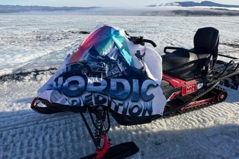 Luksus privat ekspedition på den Gyldne Cirkel i Island (på spansk)